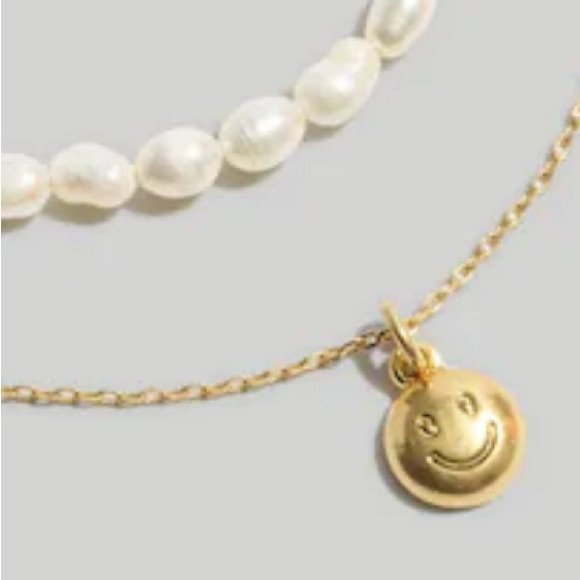 Madewell Two Piece Freshwater Pearl & Smiley Face Necklace Set - Picture 5 of 7